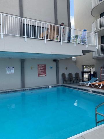 Ocean Towers Beach Club Panama City Beach Exterior photo